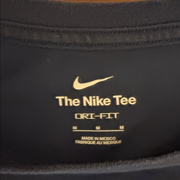 Nike Dri-Fit Jordan Men's Navy and Yellow Michigan Long Sleeve Tee - Picture 4 of 5